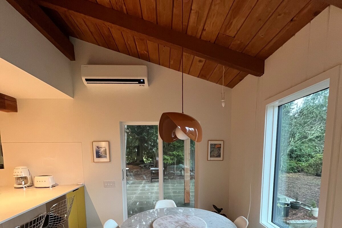 “La Finca” | Home in Shirley gallery image 5