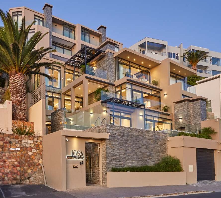 Bakoven Palms – Ultra Luxury Villa with jacuzzi gallery image 5