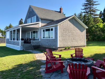 Luxury Shediac Cape Waterfront Cottage