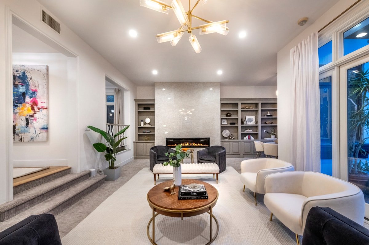 Scenic Mediterranean Villa w/ Mountain Views gallery image 4