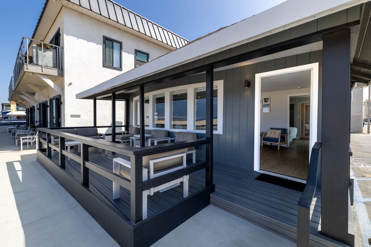 The Beach House Suite at Sea Sprite Beach Club gallery image 3