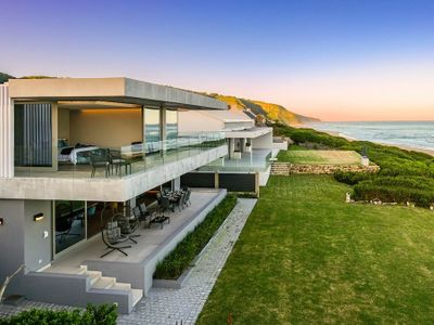 Glentana Beach Villa