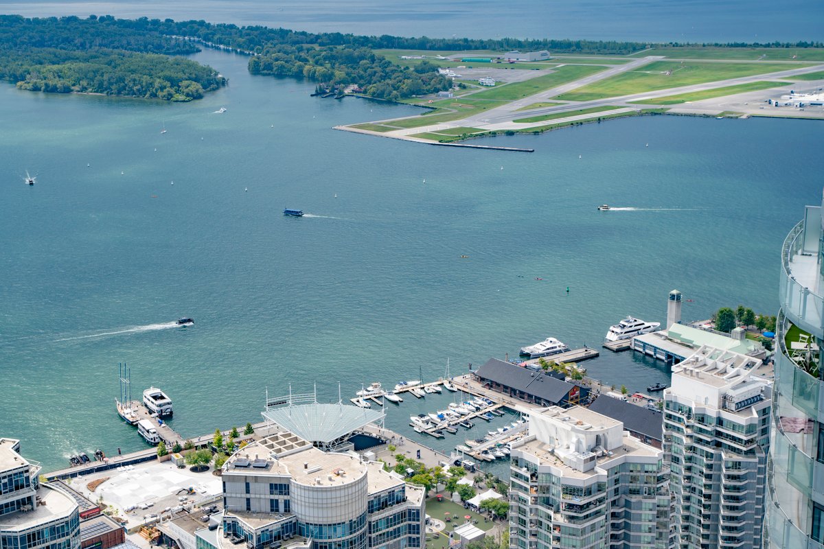 Dec Deal/TorontoVacation CN Tower/Lakeview 3BR&2BA