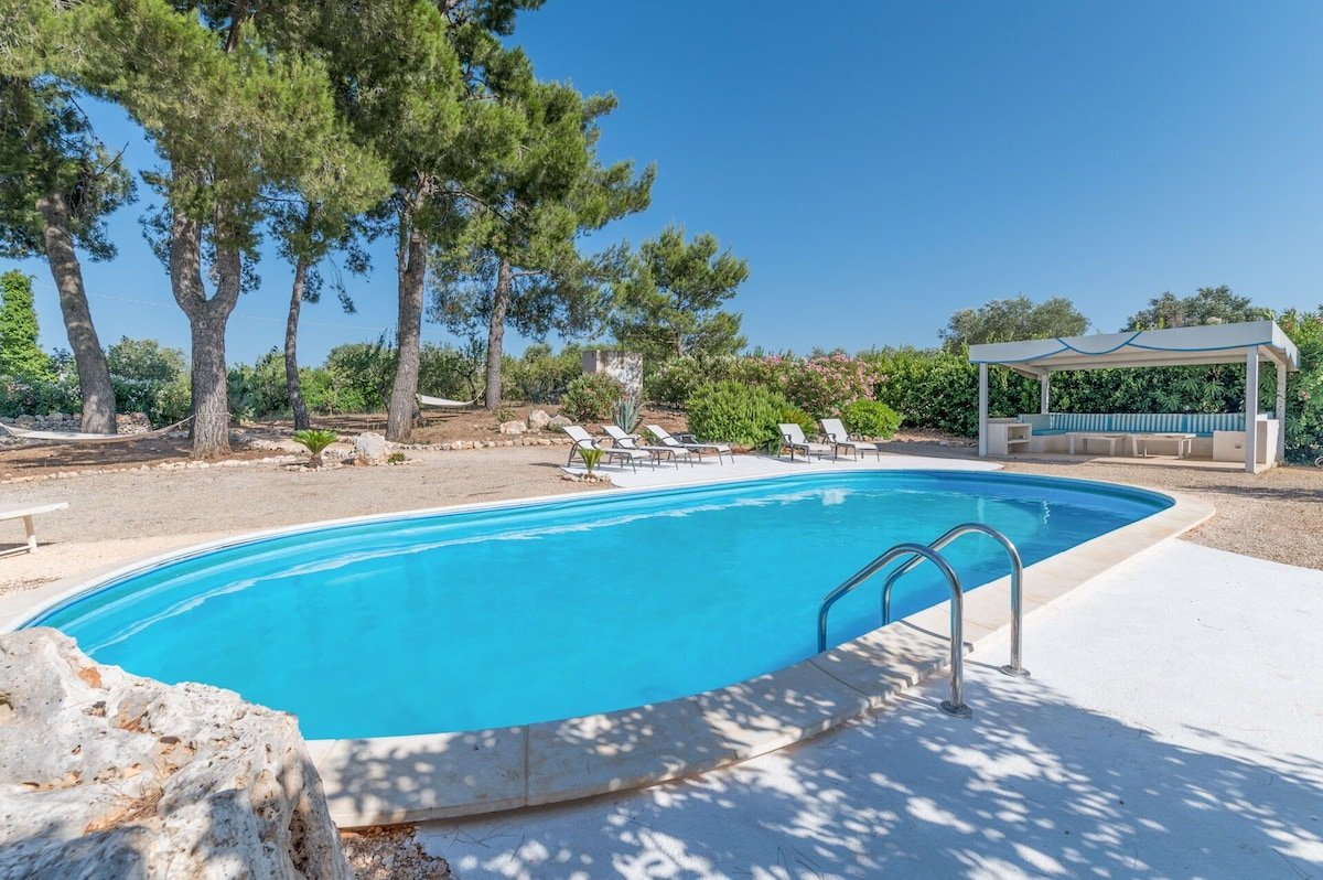 Exclusive trullo of 1700 with pool {10’ Ostuni} gallery image 5