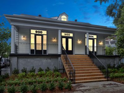 Parade Route Home in the heart of Magazine Street