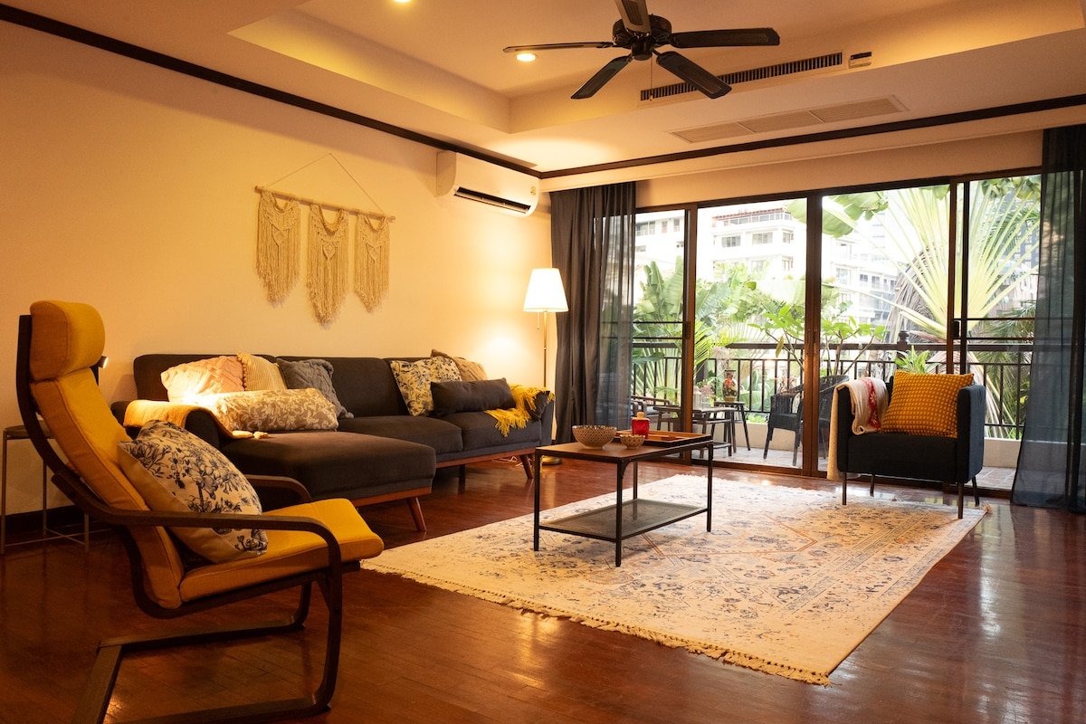 Spacious 3BR,7 min. walk to Asok BTS&Sukhumvit MRT gallery image 3