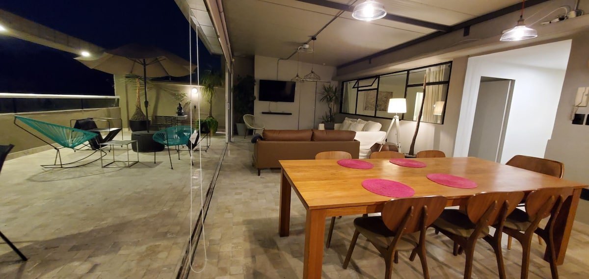 3 Flats. PH, 401, 402 gallery image 5