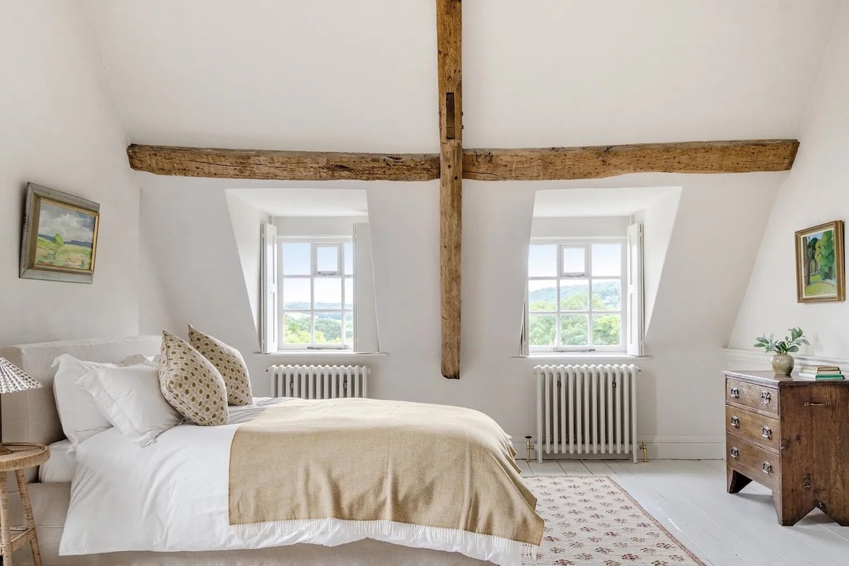 Queen Anne period home near Bath gallery image 5