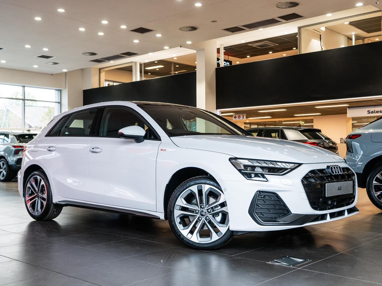 AUDI A3 SPORTBACK 35 TFSI S LINE SELECT TIP for Sale in South Africa