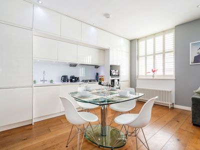 Enchanting Covent Garden Haven