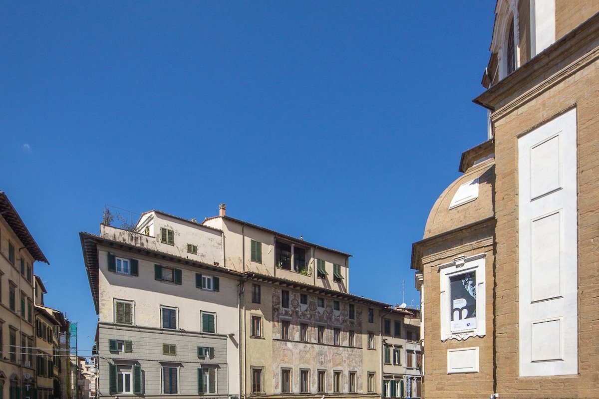 Conti private house next to the Duomo gallery image 3