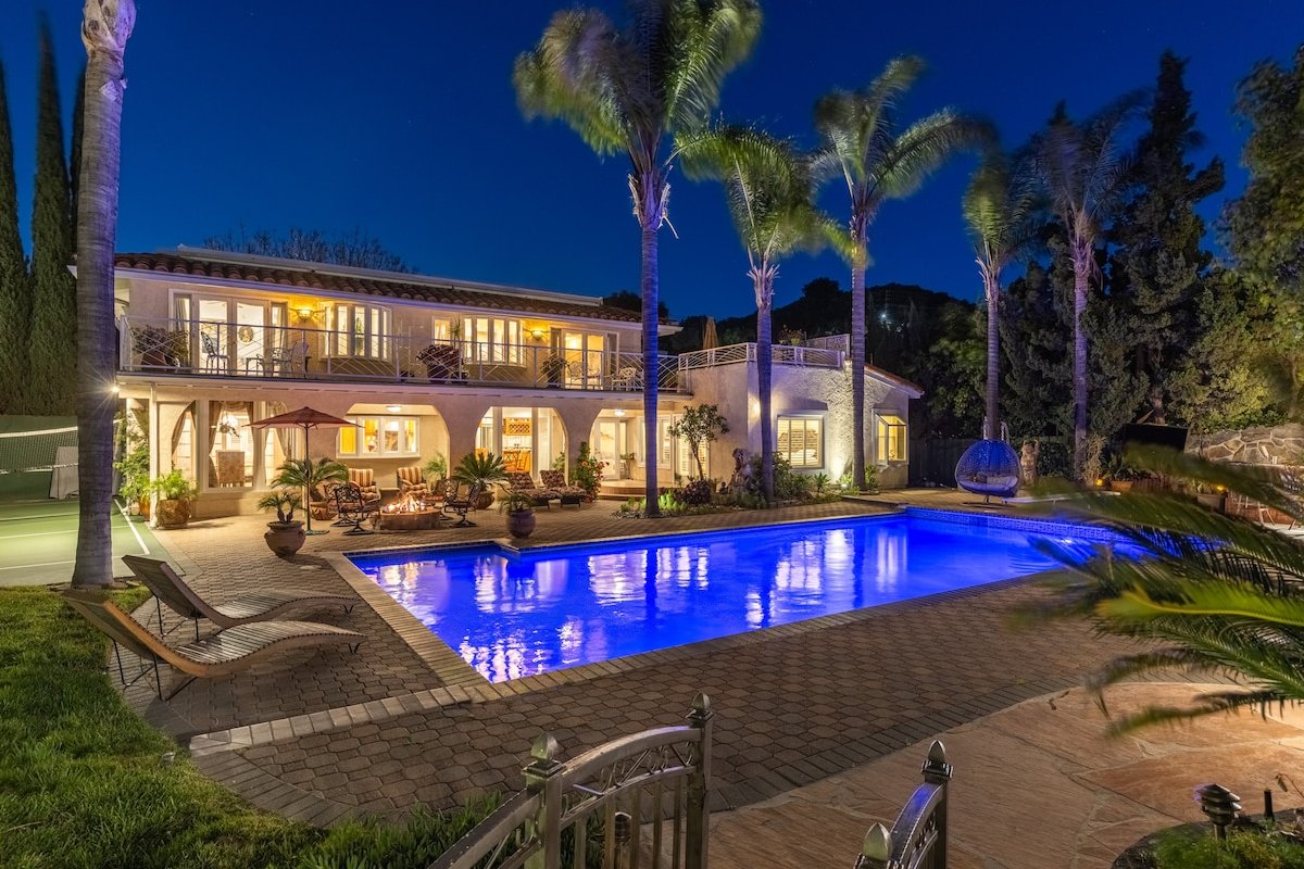 Secluded Family Hilltop Villa gallery image 2