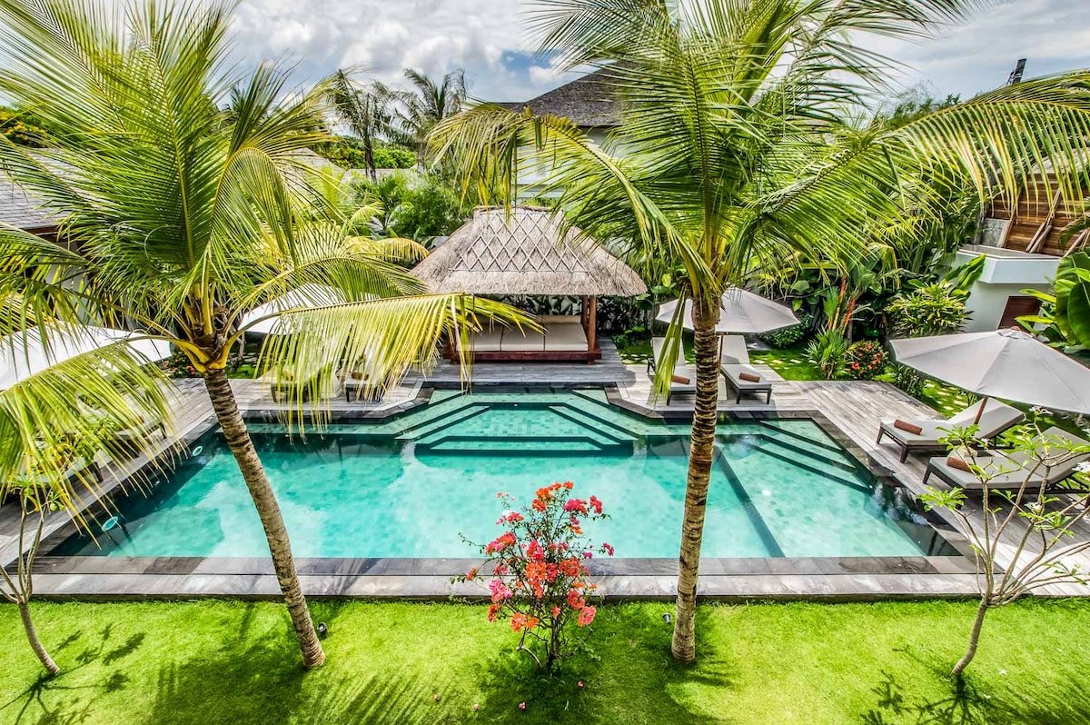 Villa Tangram – 6 Bedrooms Villa in Seminyak gallery image 2