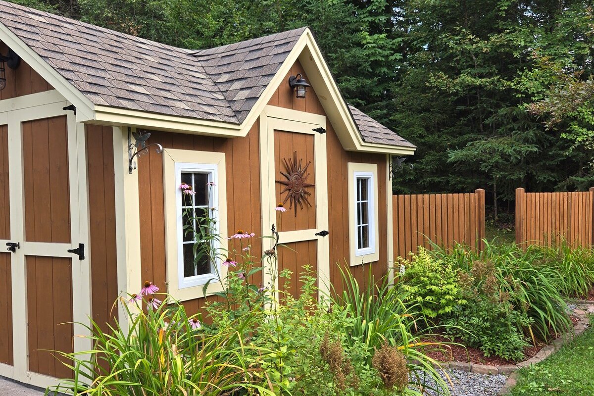 Hilltop Hideaway gallery image 3