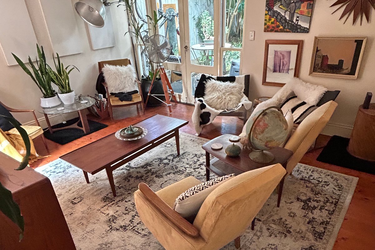 Designer 2 Storey Terrace near Inner City Harbour