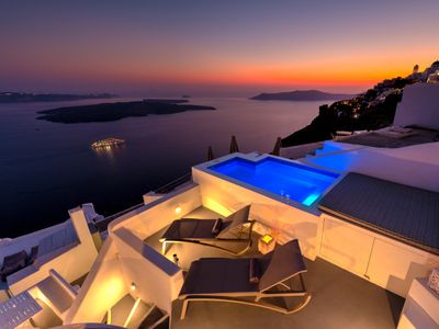 ENTIRE PRIVATE ANTRUM VILLA with Sunset View+Pool