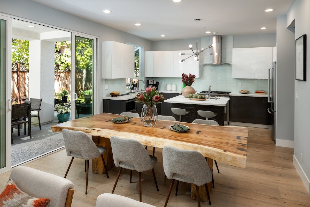 Luxury living in Palo Alto gallery image 4