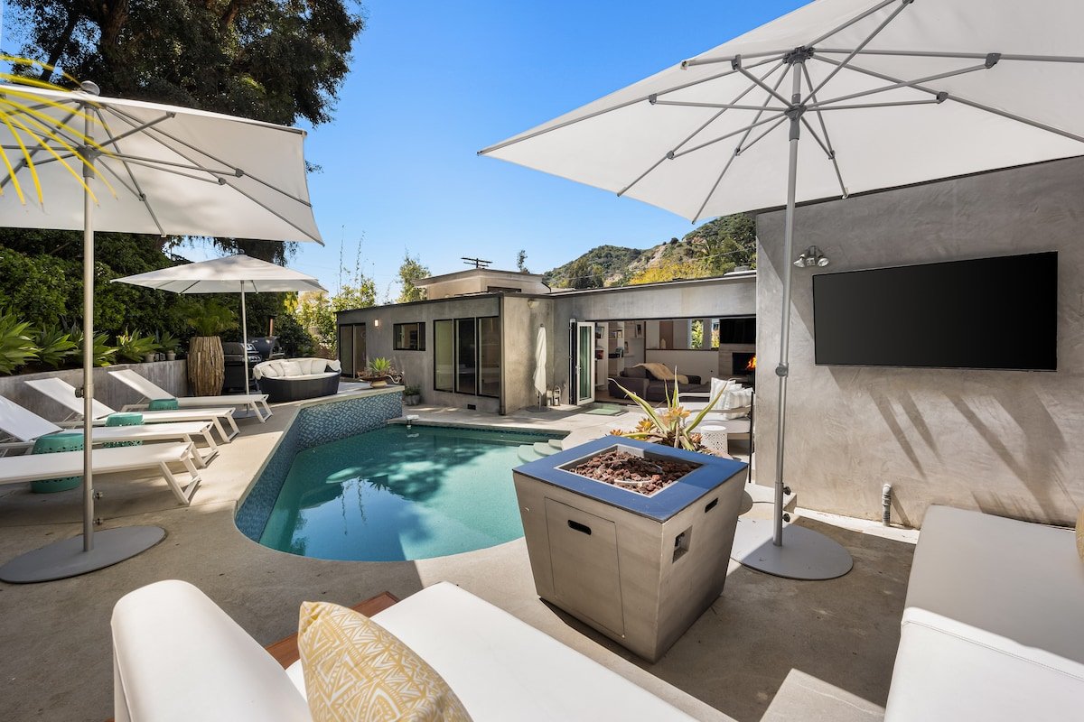 Beverly Hills Canyon Villa by Stay Awhile Villas gallery image 5