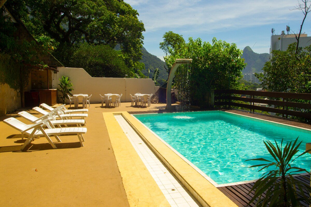 Joá, 10 QTS, Até 30 Hóspedes Vistão Frontal do Mar gallery image 3