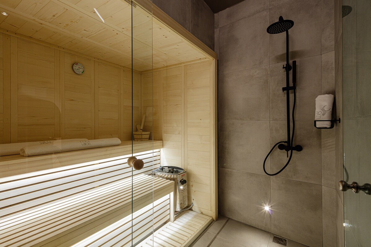 Sea View Luxury Villa-Daily Housekeeping by etouri gallery image 5