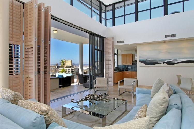 Photo 2 of Juliette 703 accommodation in V&A Waterfront, Cape Town with 3 bedrooms and 3 bathrooms