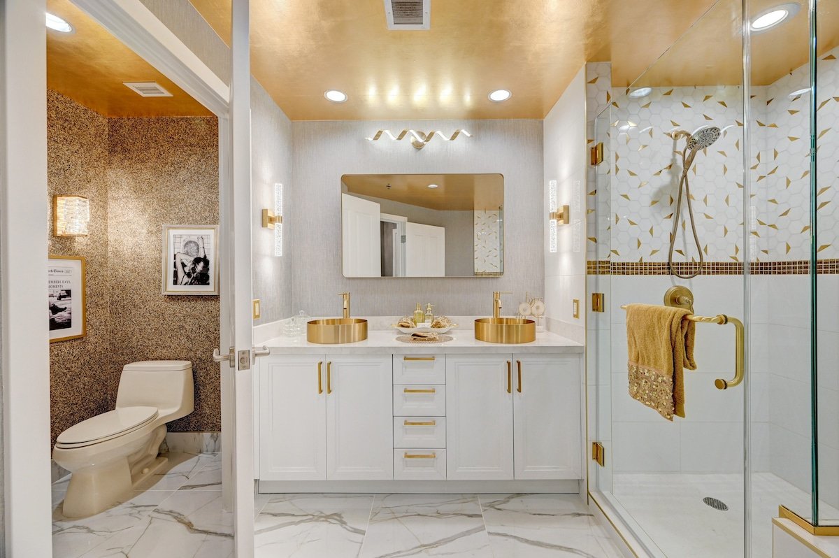 Luxurious 34th Floor Penthouse on LV Strip! gallery image 4