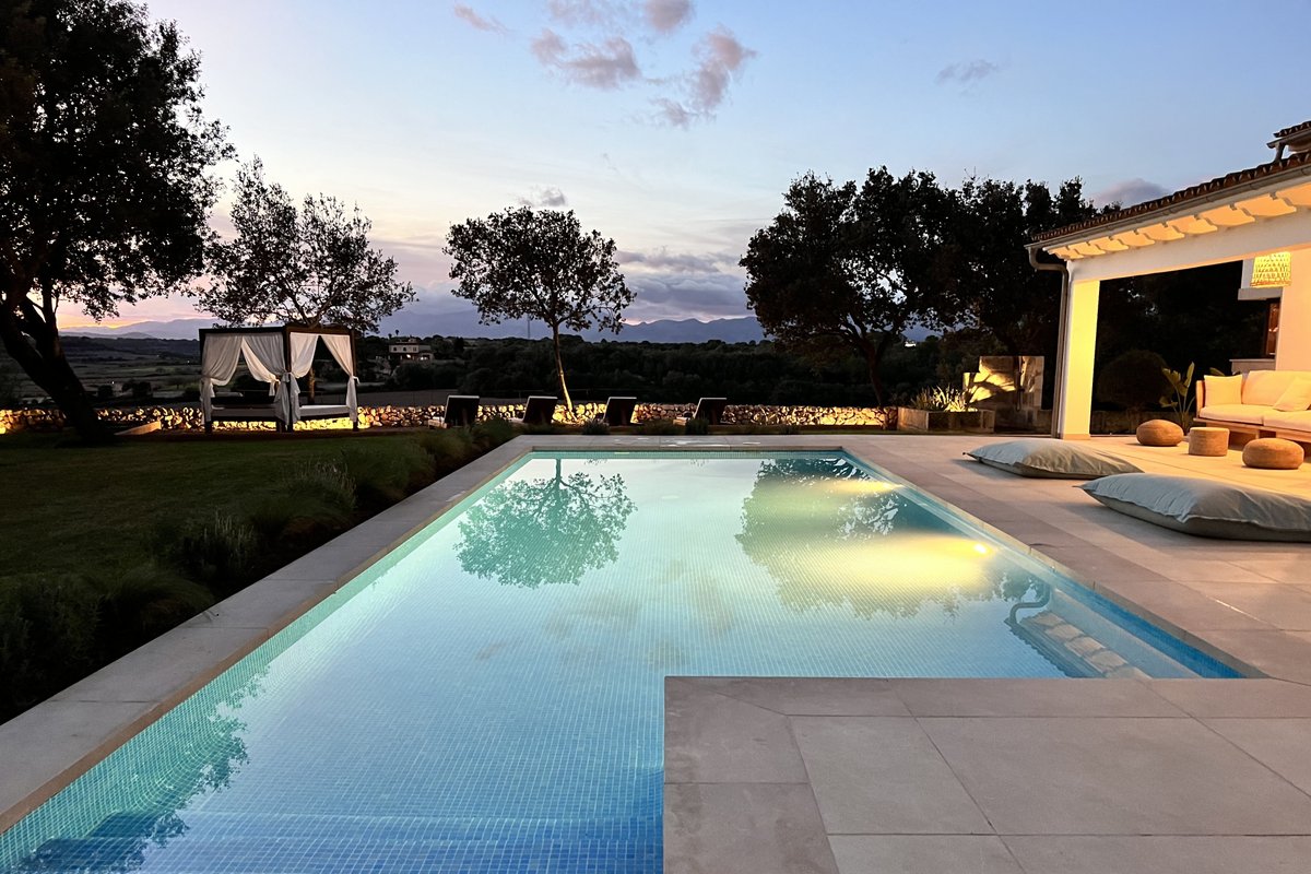 Es Mirador de Vernissa. Jacuzzi, sauna and pool