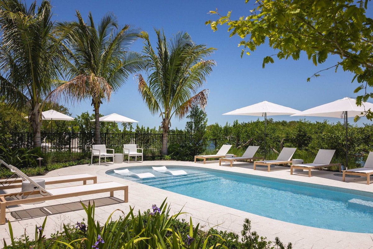 The Shellstone House at Solaire Lunara Bay gallery image 3