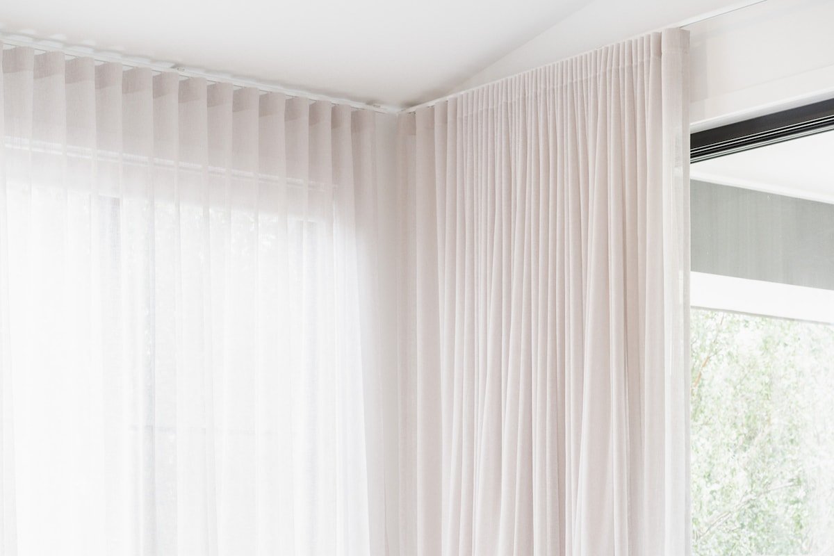 Modern Luxury Coastal Oasis gallery image 2