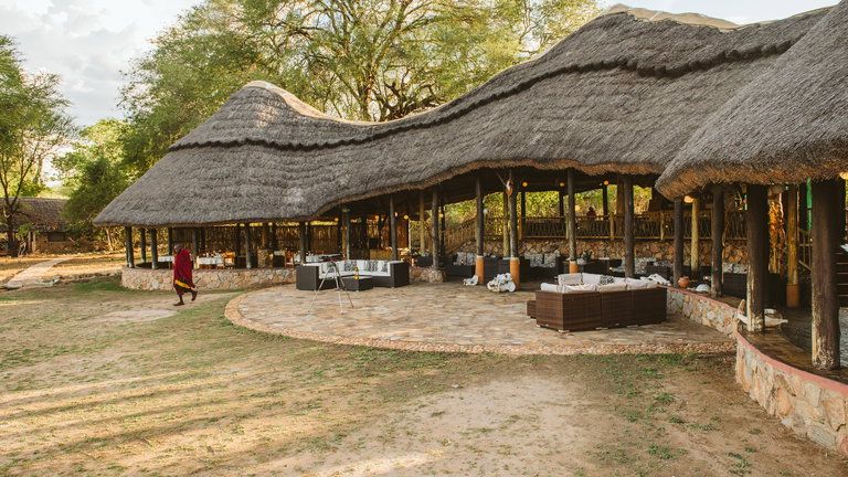 Riverside Dining