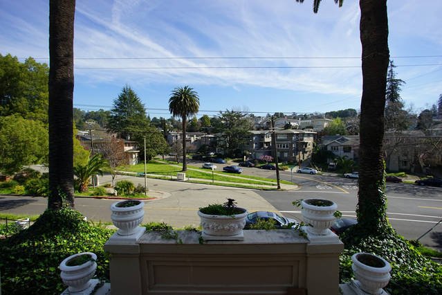 3 BR, 2 bath, Spacious & beautiful gallery image 5