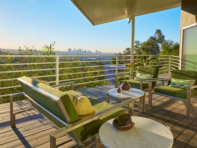 Modern Hollywood Hills Celebrity Hideaway