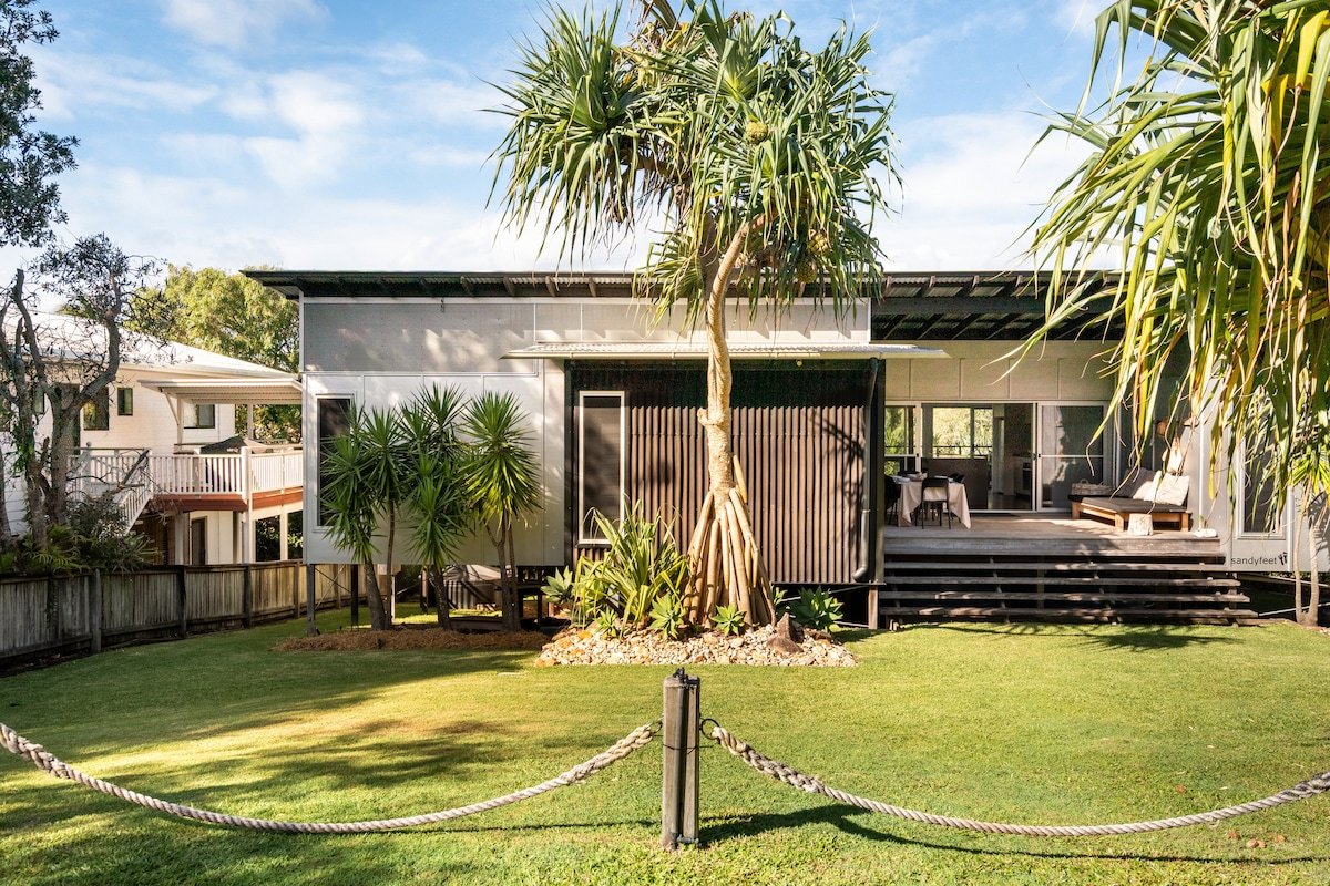 Sandyfeet 9 Mulloway St, Noosa North Shore QLD4565 gallery image 2