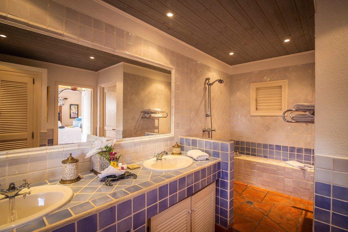 Mango gallery image 3