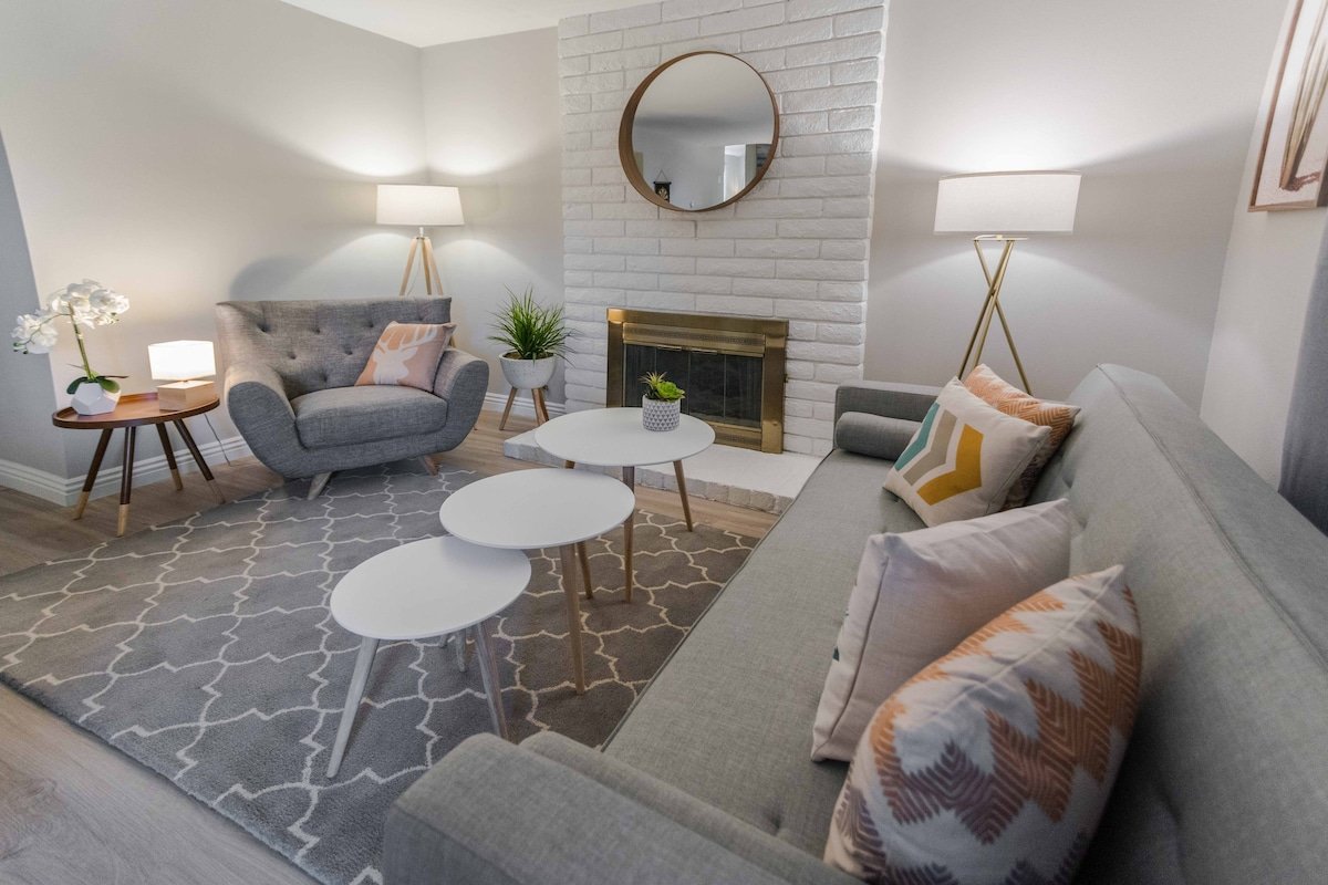 5bd/3ba Sparkling Pool Close to Vegas Strip 8min gallery image 4