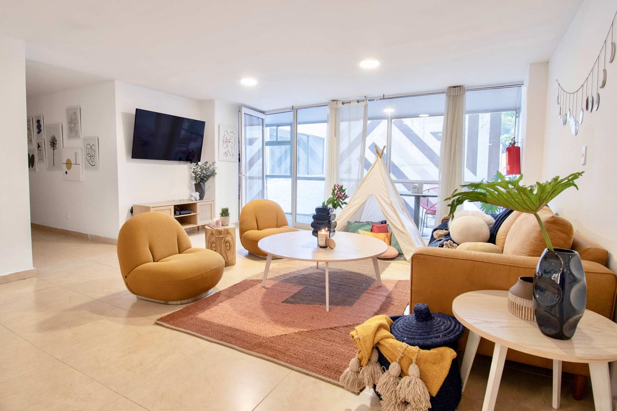 Polanco Chic: Spacious Luxury, Terrace