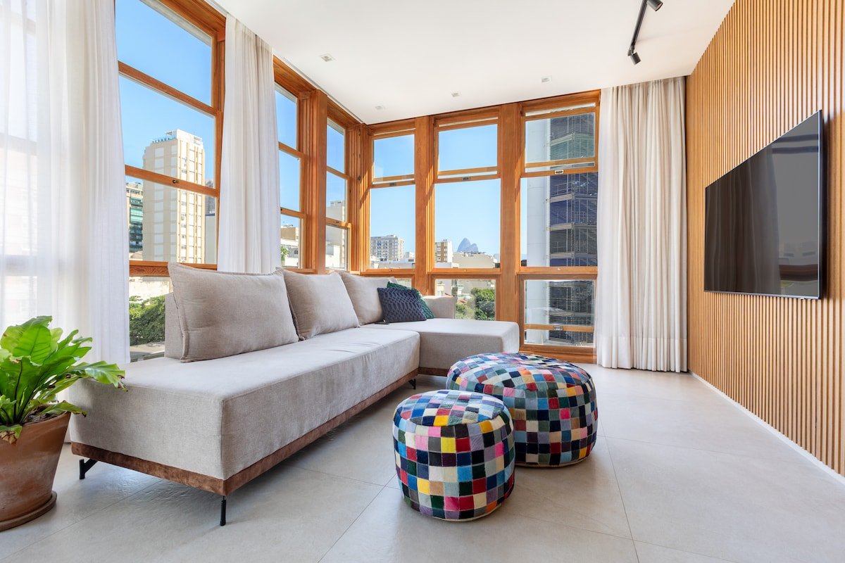 Brand New Design in heart of Ipanema gallery image 2