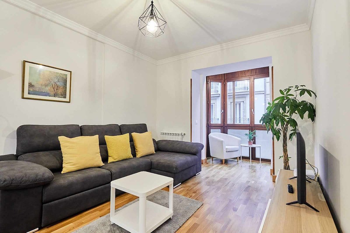 Txindoki Apartment by BasqueHomes gallery image 2