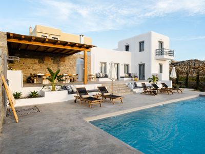 Serenity Sunset Villa, Glinado Naxos, by NaxosVibe