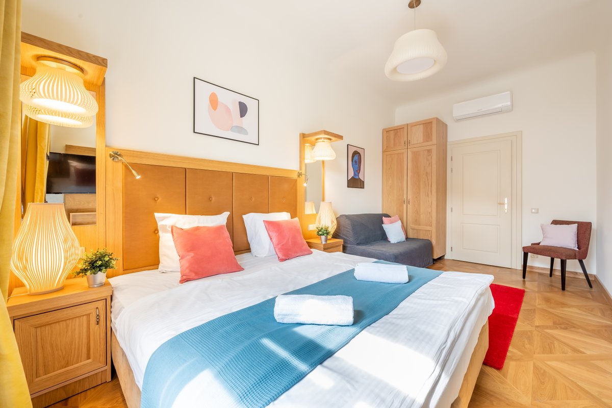 ★★★★★ TOP CLASS APARTMENT ❤ OLD TOWN SQUARE ★★★★★