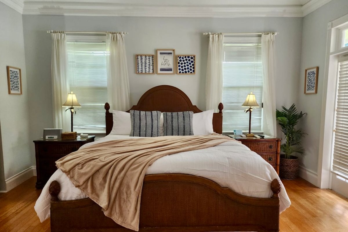 Calypso Shores gallery image 4