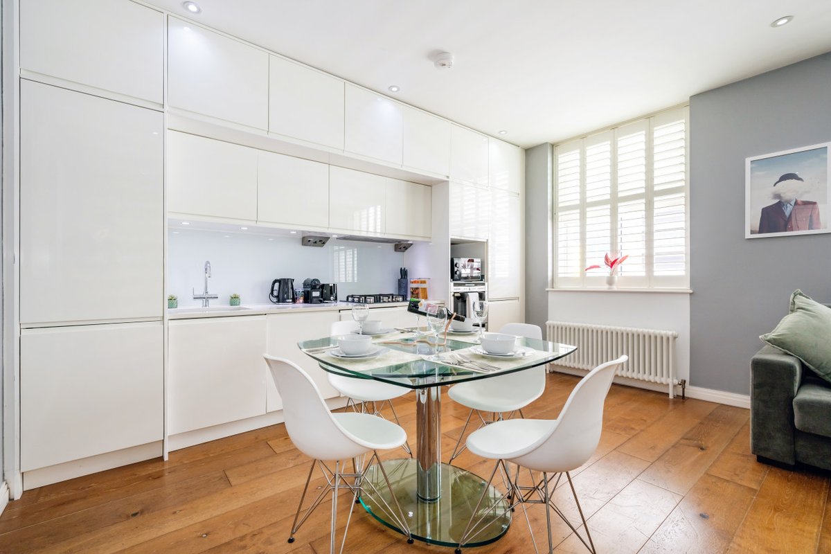 Enchanting Covent Garden Haven