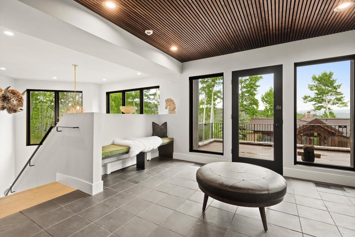 ONYX lodge | Slope-Side Alpine Escape | Sauna+Spa gallery image 5