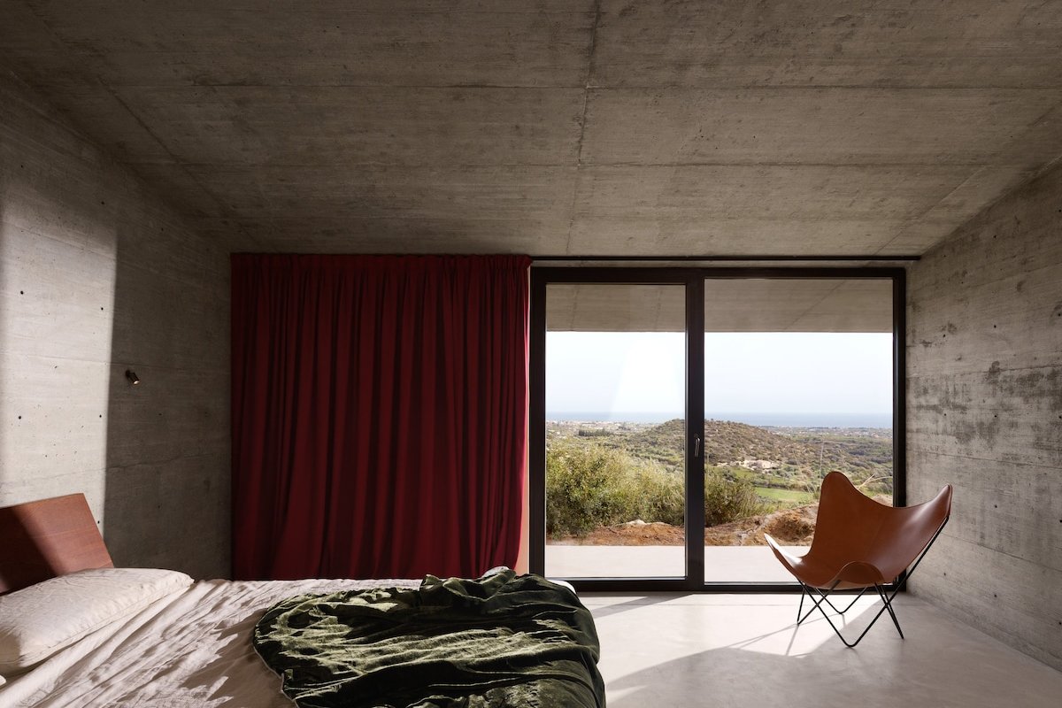Hilltop design Villa in Avola, Val di Noto gallery image 2