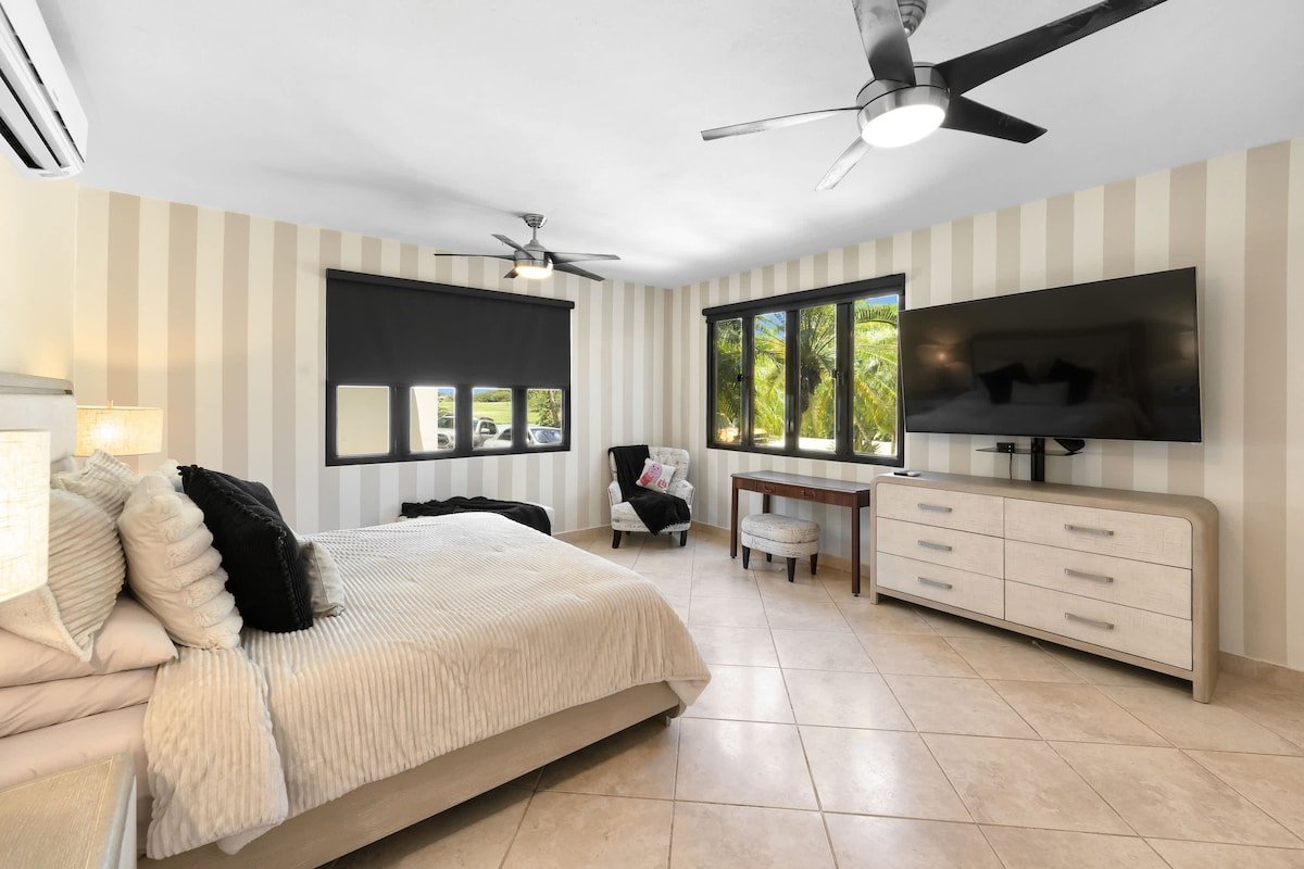 5 BR Dorado Dreams at Ritz Dorado Beach Resort gallery image 3