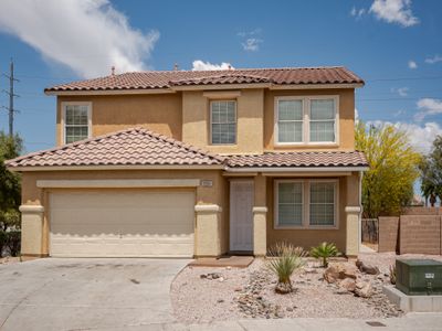 SUPER Big * 6 bedroom * Next to Park * 9+ beds