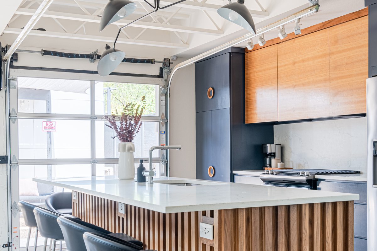 Eastside Retreat: Work, Play & Explore Downtown