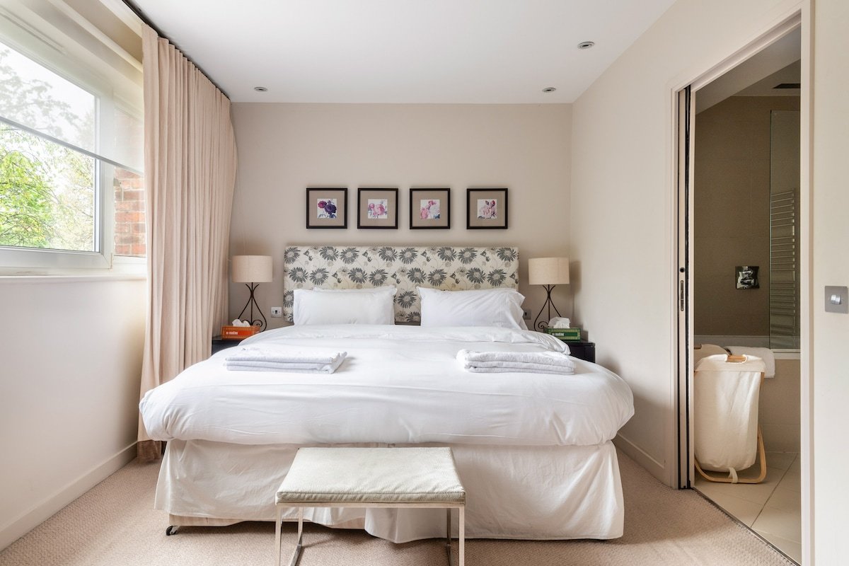 Modern 6-bed House – Quiet, Safe & Central Area gallery image 5