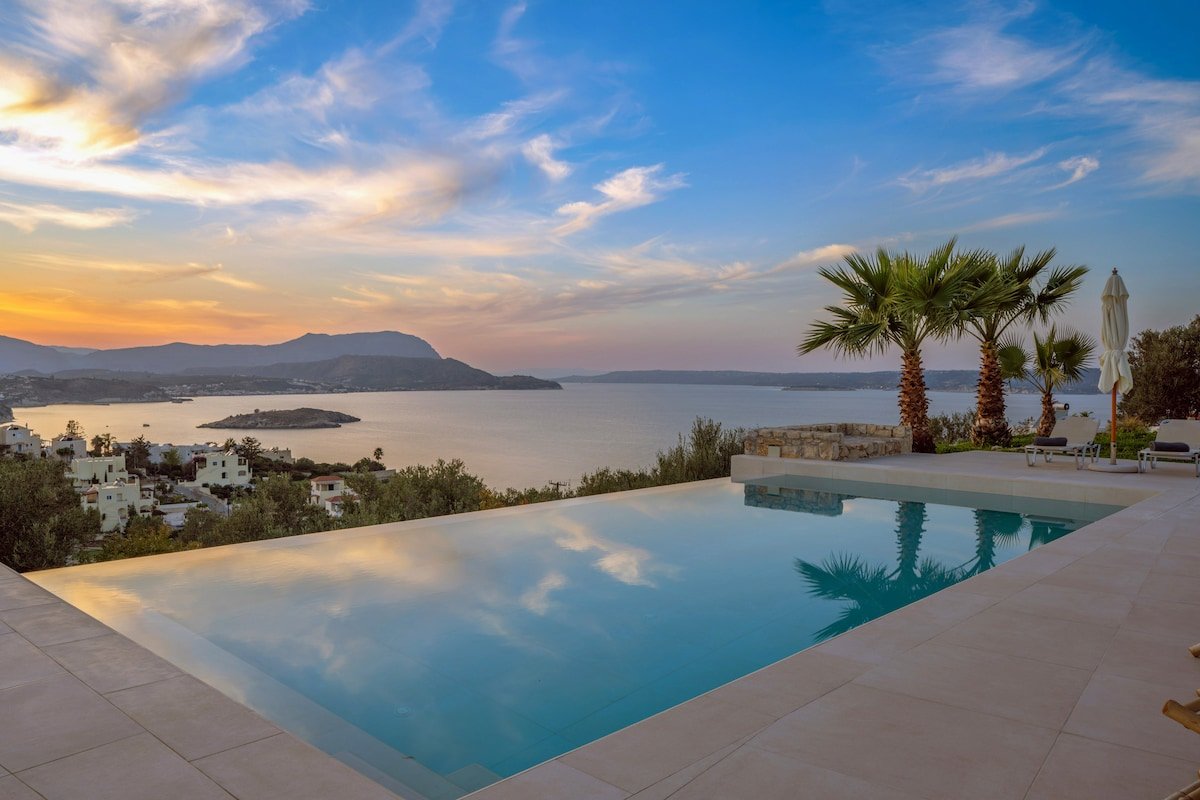 [NEW]Villa Serenity w/ Seaview, pool, tennis court gallery image 2