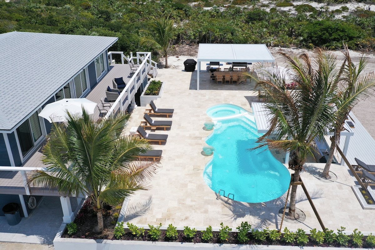 Runaway with pool, pickleball, and private beach gallery image 4